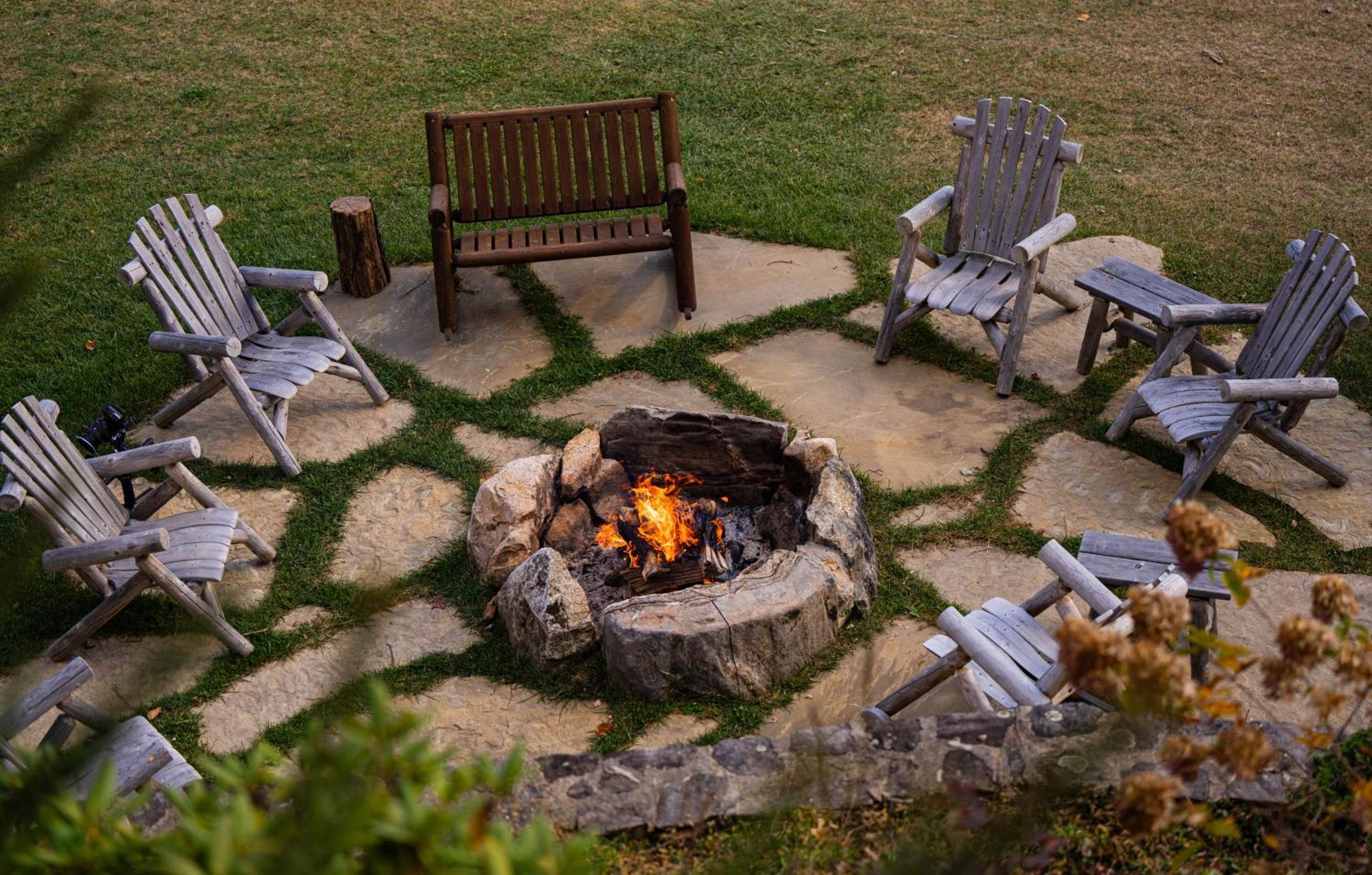 Hotel Elk & Embers Mountain Hideaway à Waynesville Extérieur photo